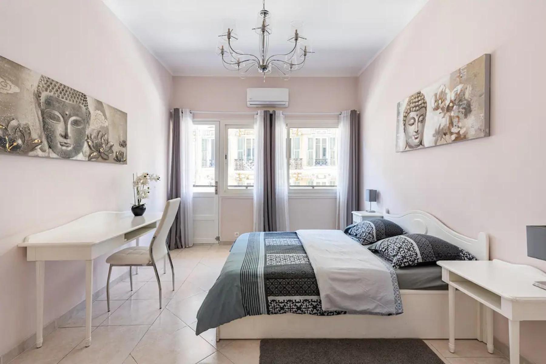 Notre Dame - Huge Sunny Modern 2Br Flat - Terrace Apartment Nisa Exterior foto
